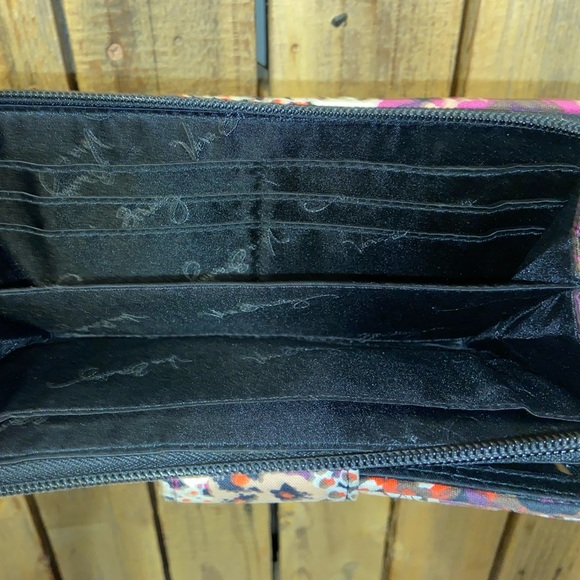 Vera Bradley Wallet - Picture 6 of 9